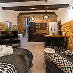 Holiday home New! Masa With Heated Pool Near Krka National Park