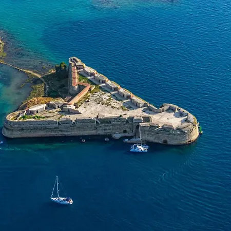 New! Masa With Heated Pool Near Krka National Park Casa de Férias