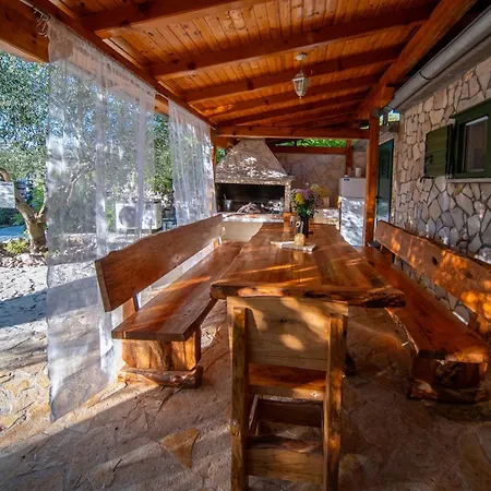Masa With Heated Pool Near Krka National Park *
