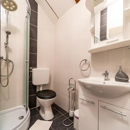 New! Masa With Heated Pool Near Krka National Park Ferienhaus *