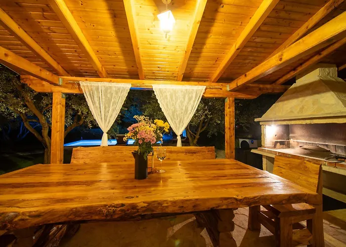 New! Masa With Heated Pool Near Krka National Park Ljubotic