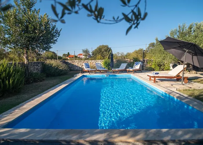 Casa de Férias New! Masa With Heated Pool Near Krka National Park