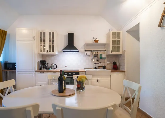 New! Masa With Heated Pool Near Krka National Park Casa de Férias Ljubotic