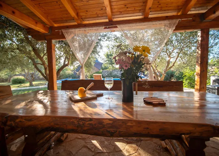 בית נופש New! Masa With Heated Pool Near Krka National Park