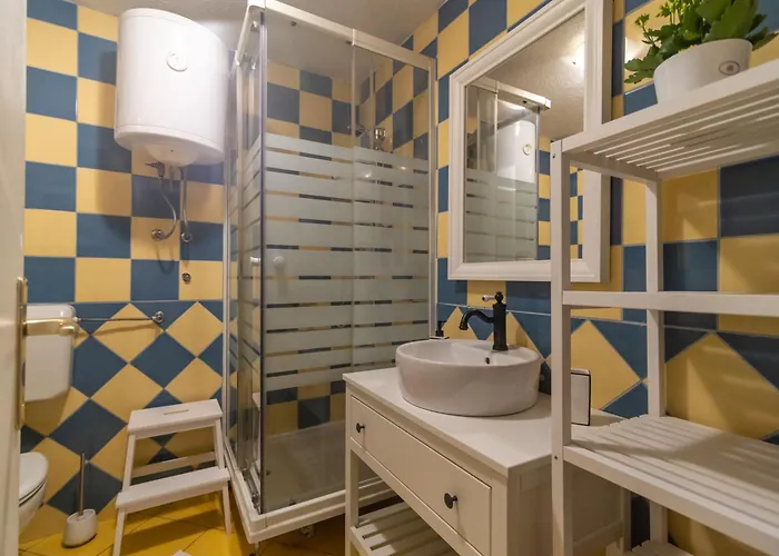 בית נופש New! Masa With Heated Pool Near Krka National Park *