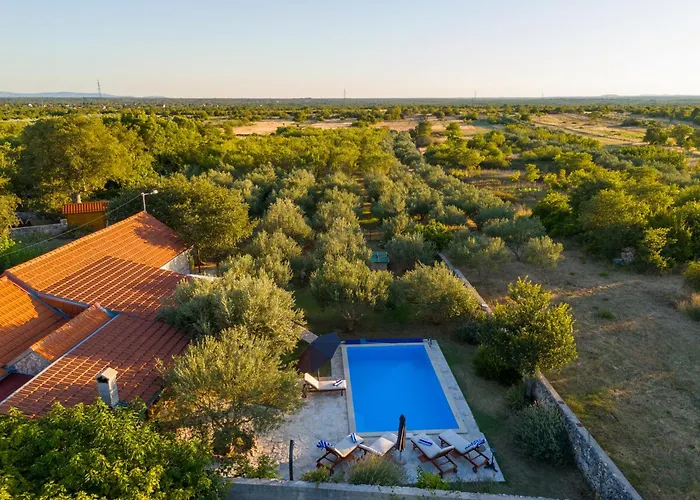 New! Masa With Heated Pool Near Krka National Park Casa de Férias *