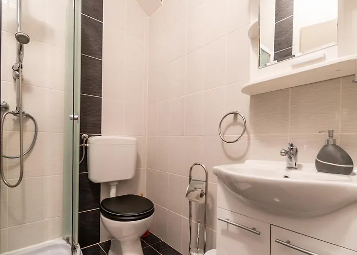 New! Masa With Heated Pool Near Krka National Park בית נופש *